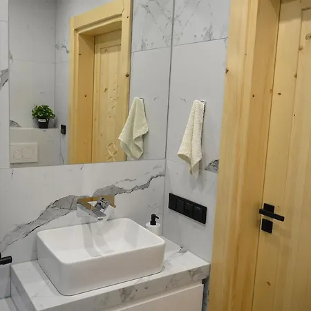 Holiday home Zacna Z Jacuzzi Na Wylacznosc