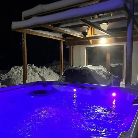 Holiday home Zacna Z Jacuzzi Na Wylacznosc *